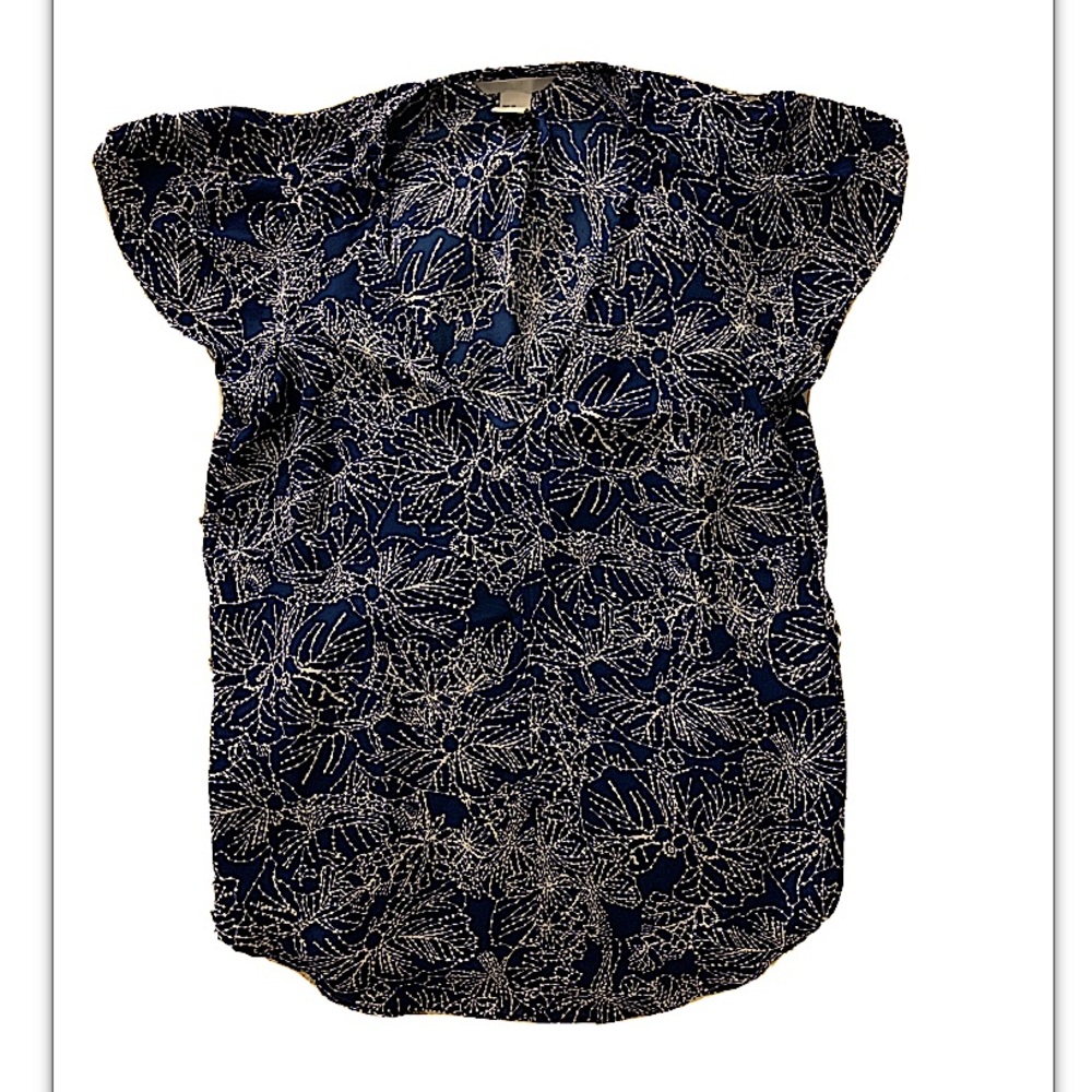 H&M short sleeve floral blouse